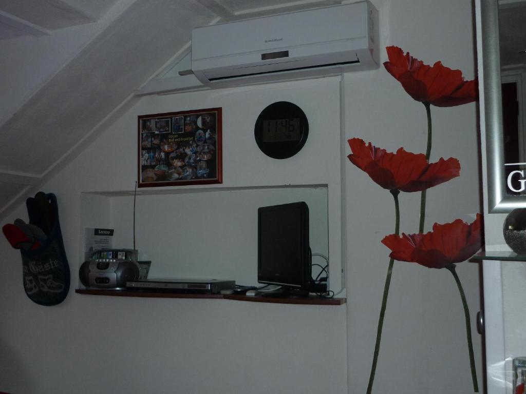 Tonnie'S Bed And Breakfast Kerkrade Quarto foto